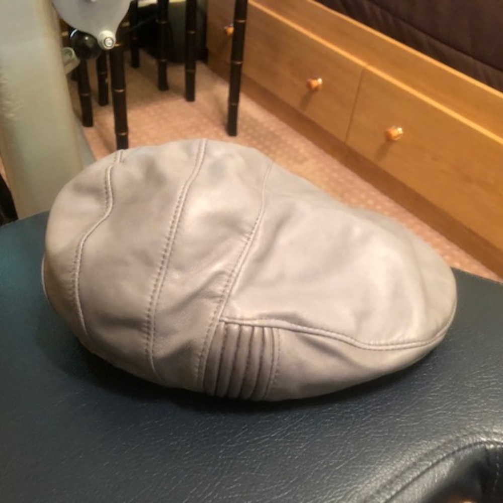 Bailey Of Hollywood Men's Leather Grey Cap Luther